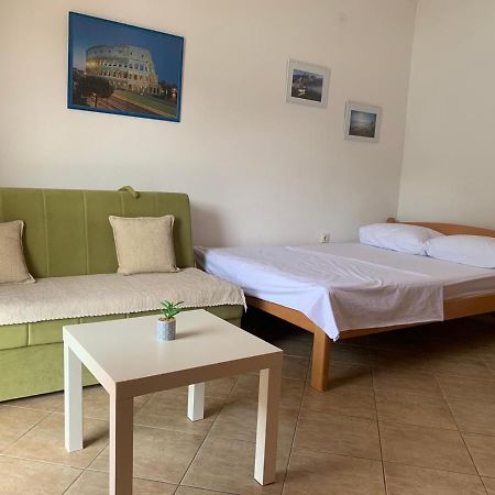Apartmani Ivana Tivat Eksteriør billede