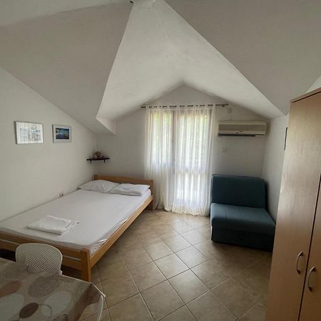 Apartmani Ivana Tivat Eksteriør billede