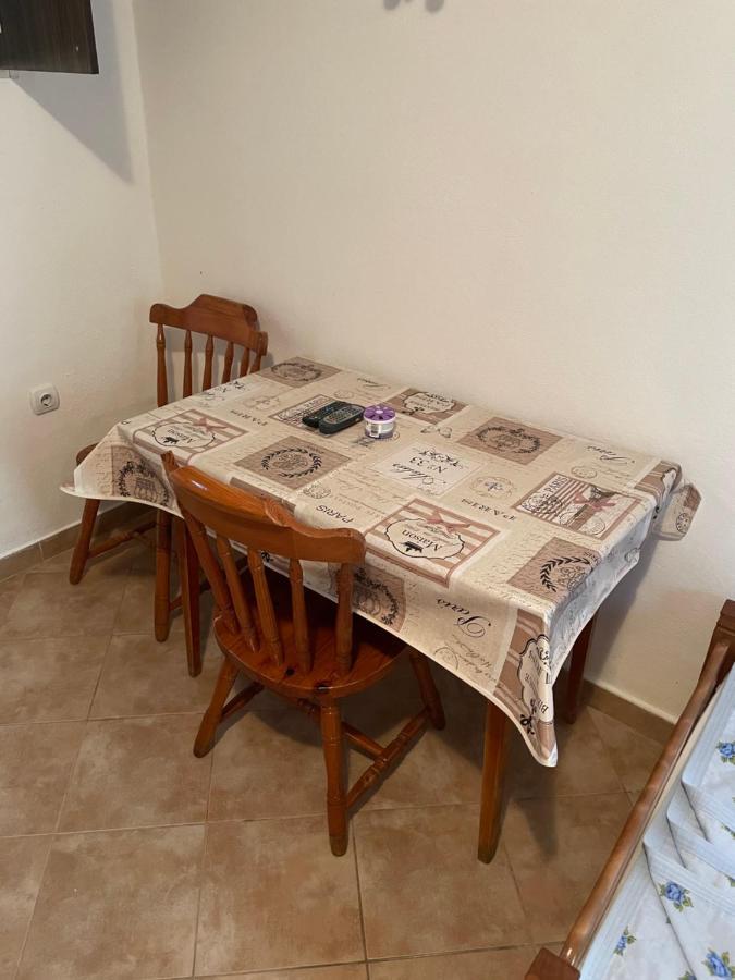Apartmani Ivana Tivat Eksteriør billede