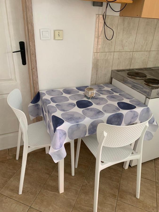 Apartmani Ivana Tivat Eksteriør billede