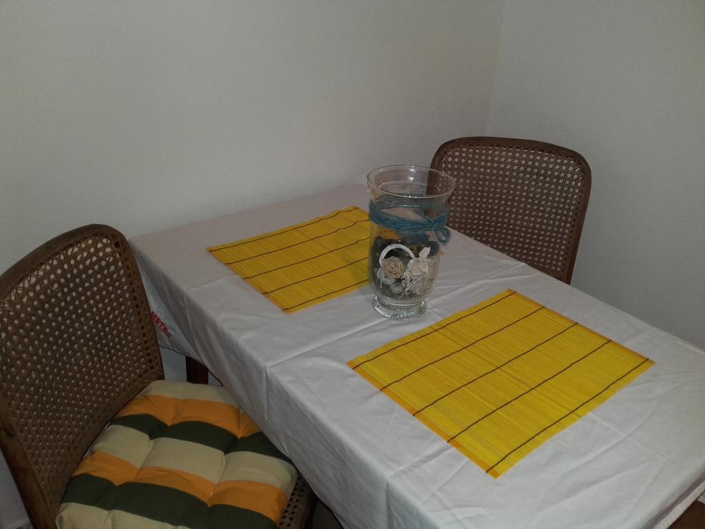 Apartmani Ivana Tivat Eksteriør billede